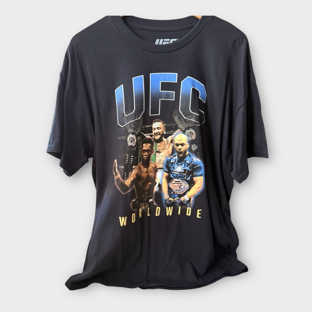 UFC Worldwide Graphic Tee – XL (BNWOT, Distressed Flaw)